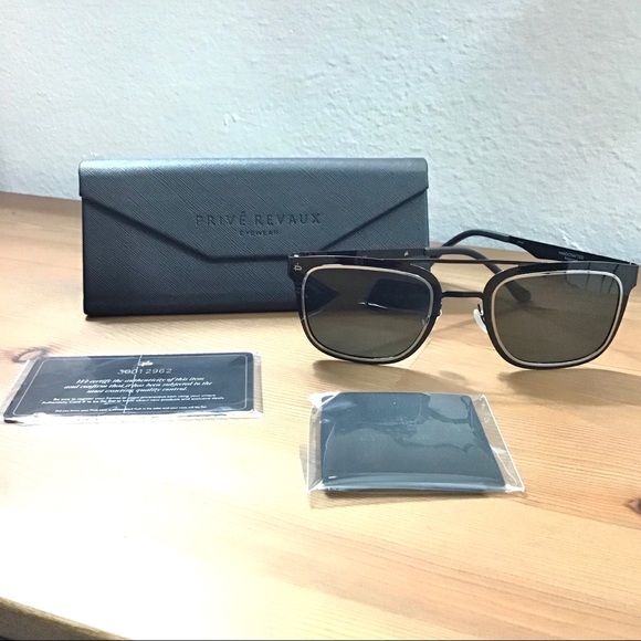 ❌❌SOLD❌❌ The Assassin -PRIVÉ REVAUX- Sunglasses - Picture 3 of 9